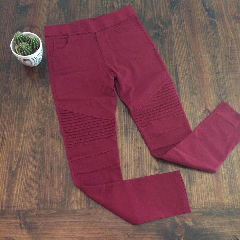 🛍 Burgundy Moto Jeggings - Medium